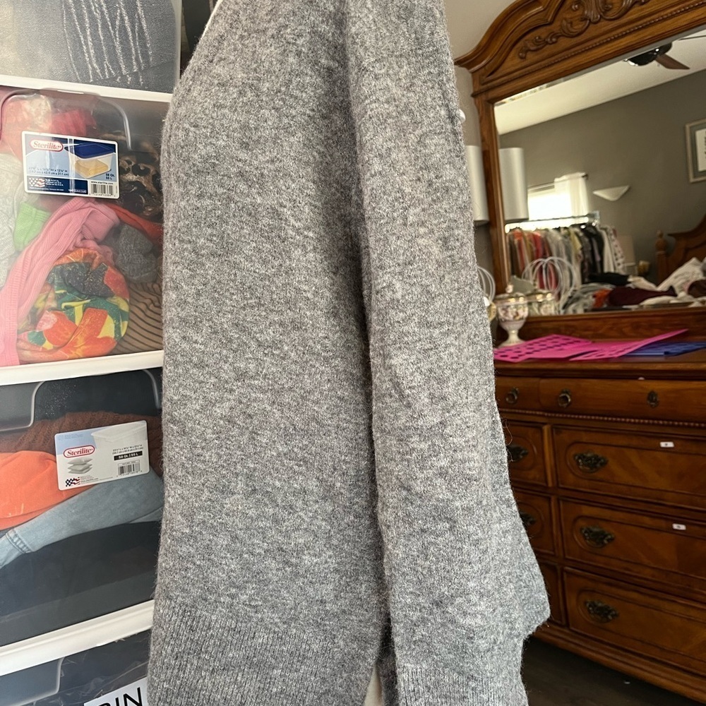 Merino Wool Sweater - Picture 3 of 9